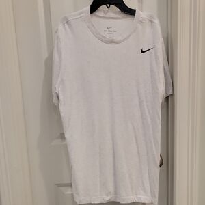 Nike Men's White T-Shirt